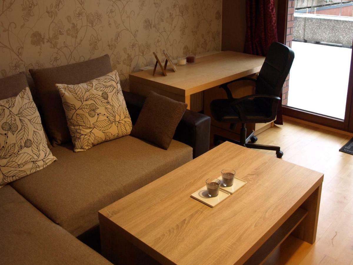Apartament Przy Parku Wroclaw Ngoại thất bức ảnh